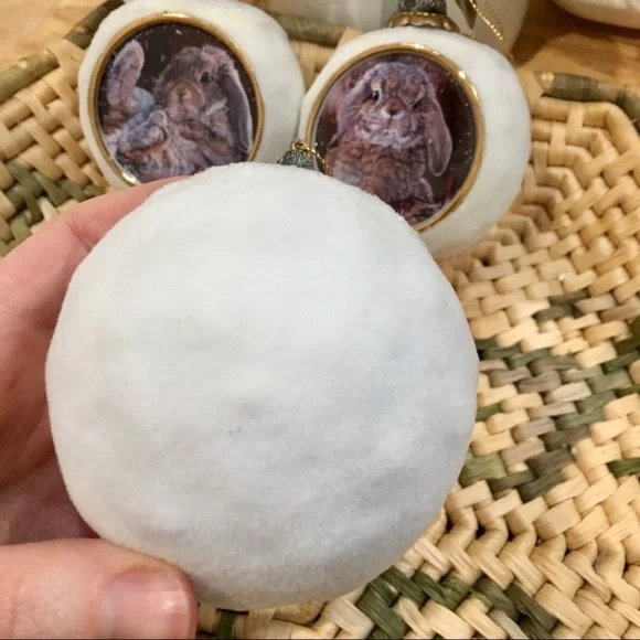 Vintage VIVI CRANDALL SNOWBALL BUNNIES Christmas ornaments set of three rabbits - Picture 5 of 10